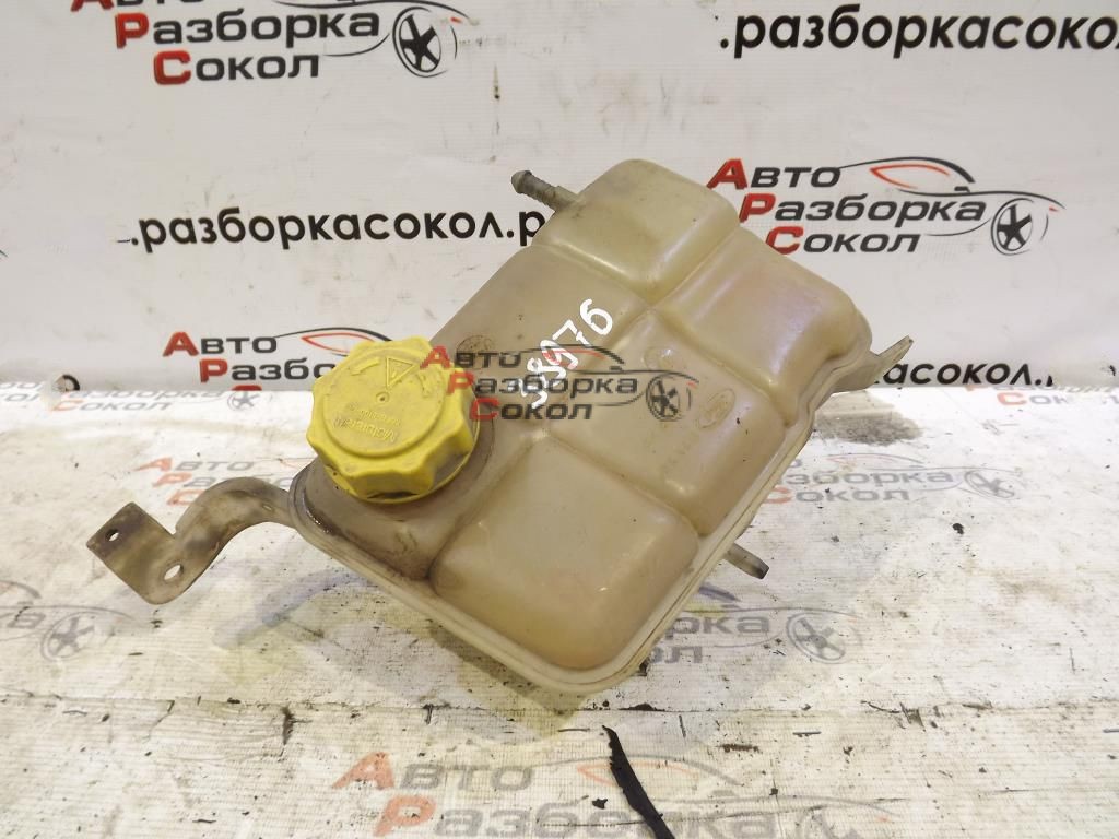 Купить Бачок расширительный Ford Escort Orion 1990-1995 38976 1047497 с  оригинальным номером 1047497. Купить в Вологде, Вологодской области за 200  р. с доставкой по России